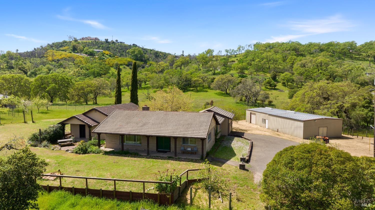 12600 Henno Road Glen Ellen CA 95442