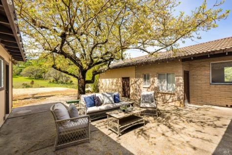 12600 Henno Road Glen Ellen CA 95442