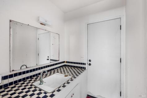 12600 Henno Road Glen Ellen CA 95442