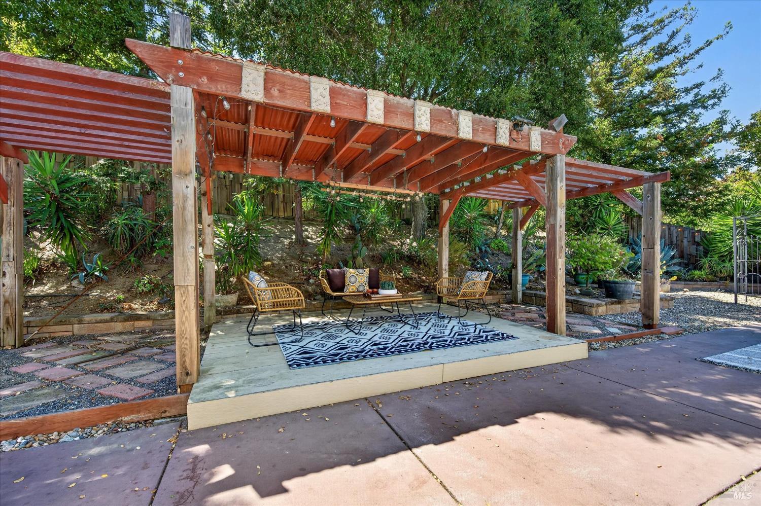 577 Phelps Court Benicia CA 94510