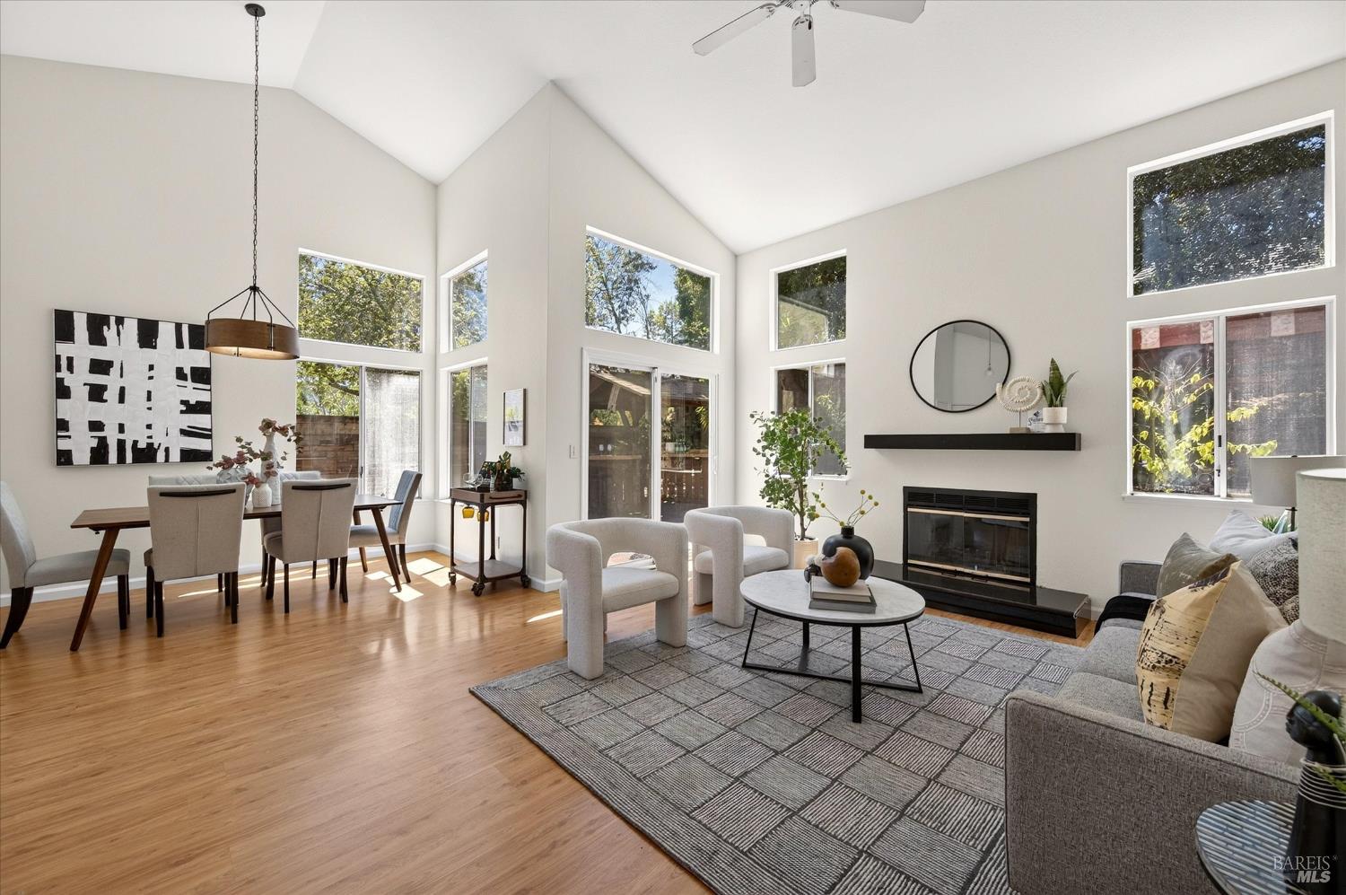 577 Phelps Court Benicia CA 94510