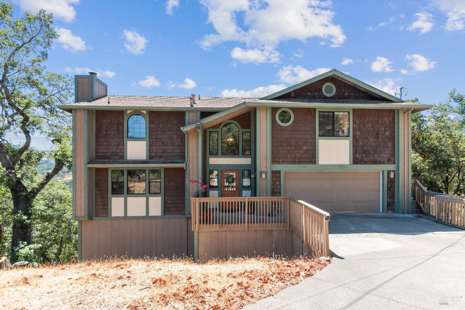 45 Columbine Court Napa CA 94558