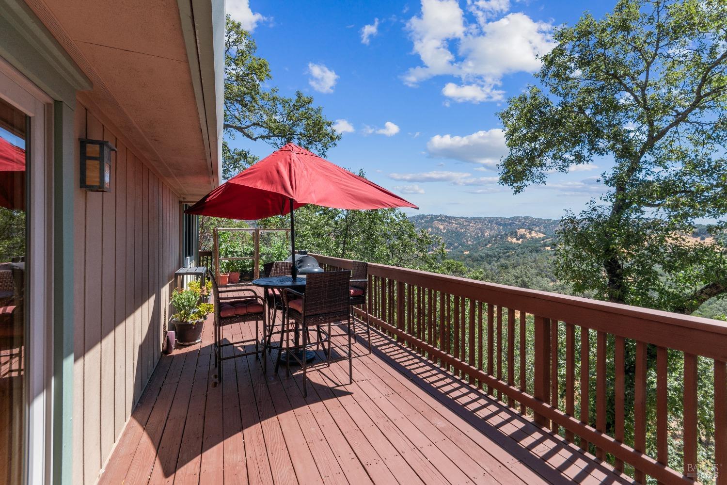 45 Columbine Court Napa CA 94558