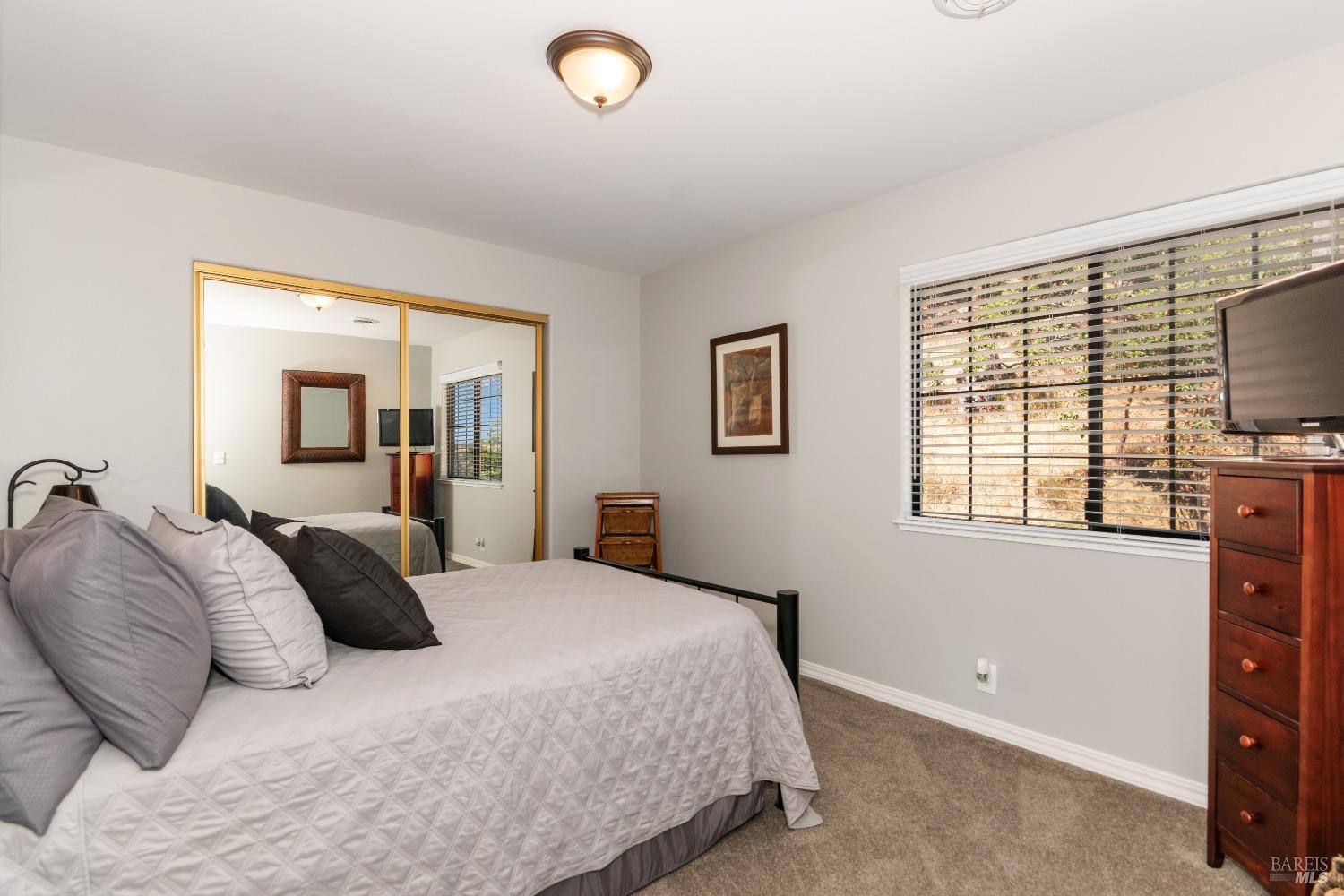 45 Columbine Court Napa CA 94558