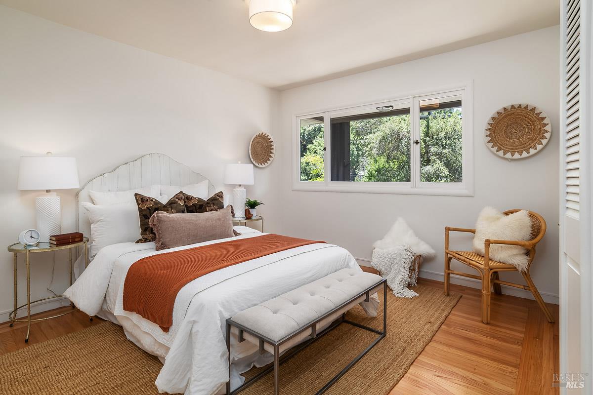 11 Sun View Avenue San Anselmo CA 94960