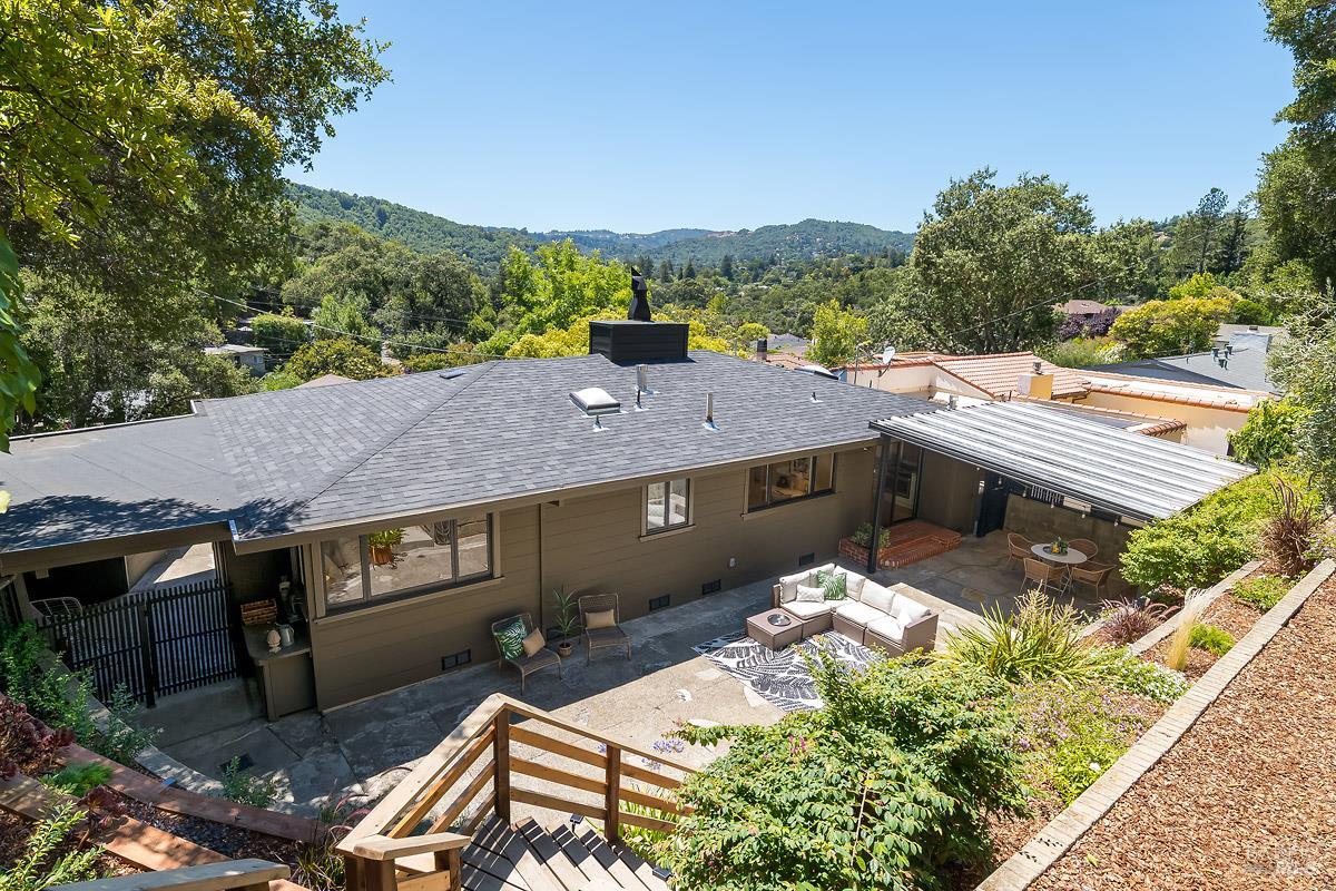 11 Sun View Avenue San Anselmo CA 94960
