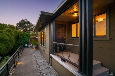 11 Sun View Avenue San Anselmo CA 94960