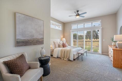 592 Peppertree Drive Windsor CA 95492