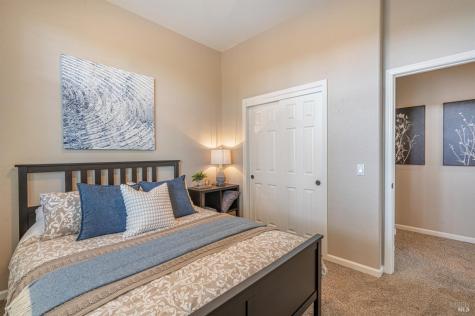 592 Peppertree Drive Windsor CA 95492