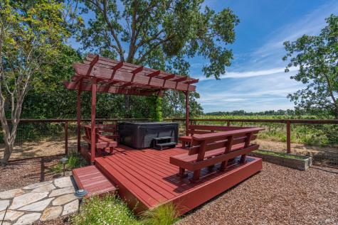 592 Peppertree Drive Windsor CA 95492