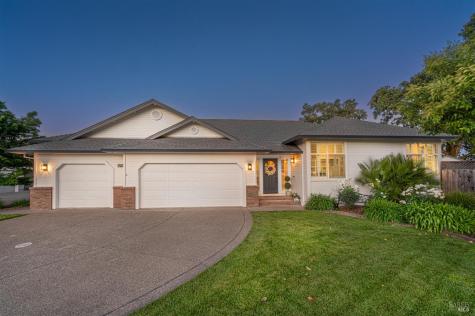 592 Peppertree Drive Windsor CA 95492
