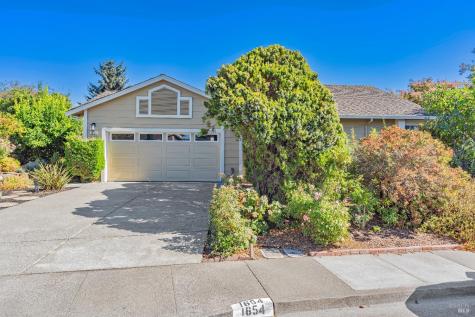 1654 Northstar Drive Petaluma CA 94954