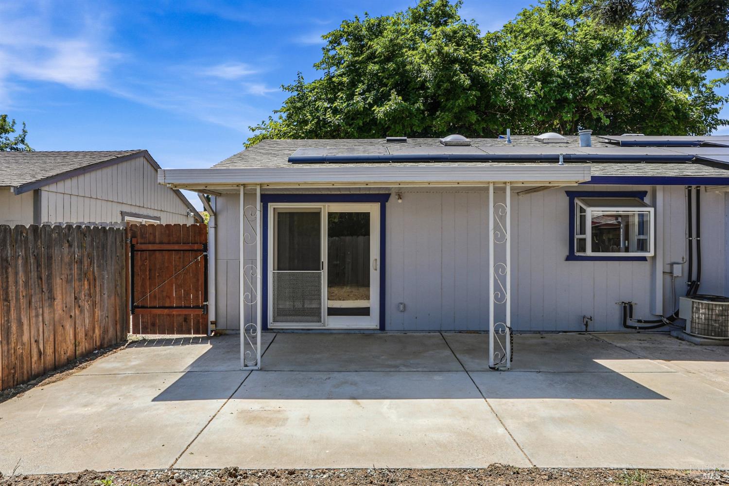 220 Long Street Suisun City CA 94585