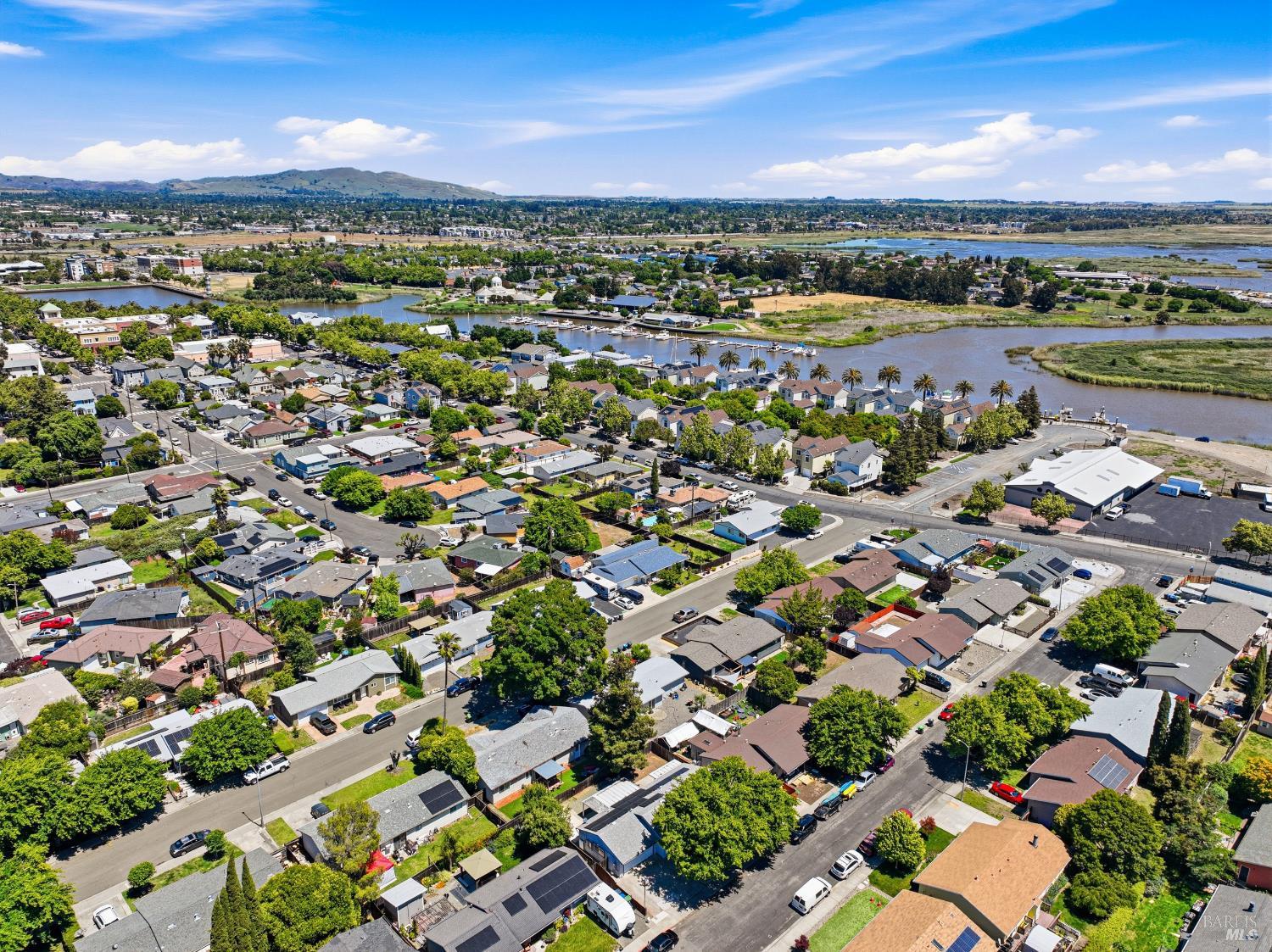 220 Long Street Suisun City CA 94585