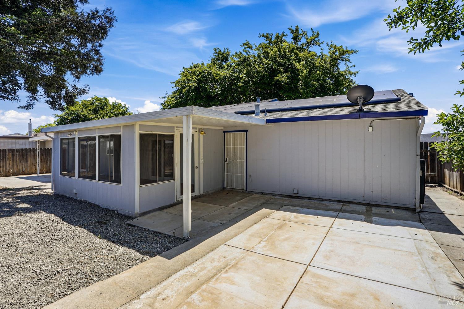 220 Long Street Suisun City CA 94585