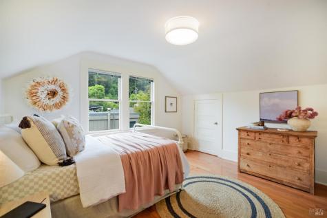 11 Grove Street Mill Valley CA 94941