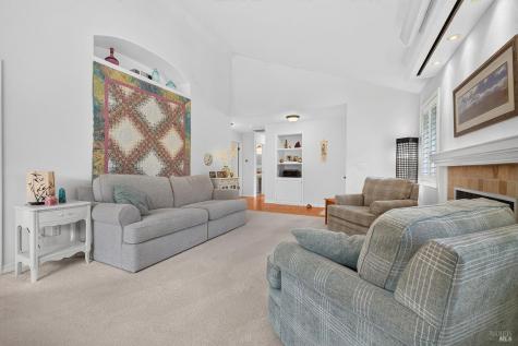 1450 Morning Glory Drive Petaluma CA 94954