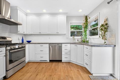 1450 Morning Glory Drive Petaluma CA 94954