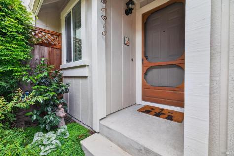 1450 Morning Glory Drive Petaluma CA 94954