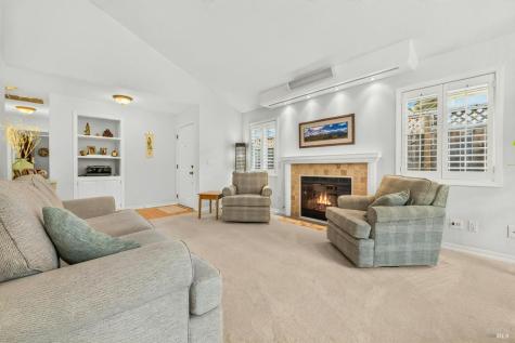 1450 Morning Glory Drive Petaluma CA 94954