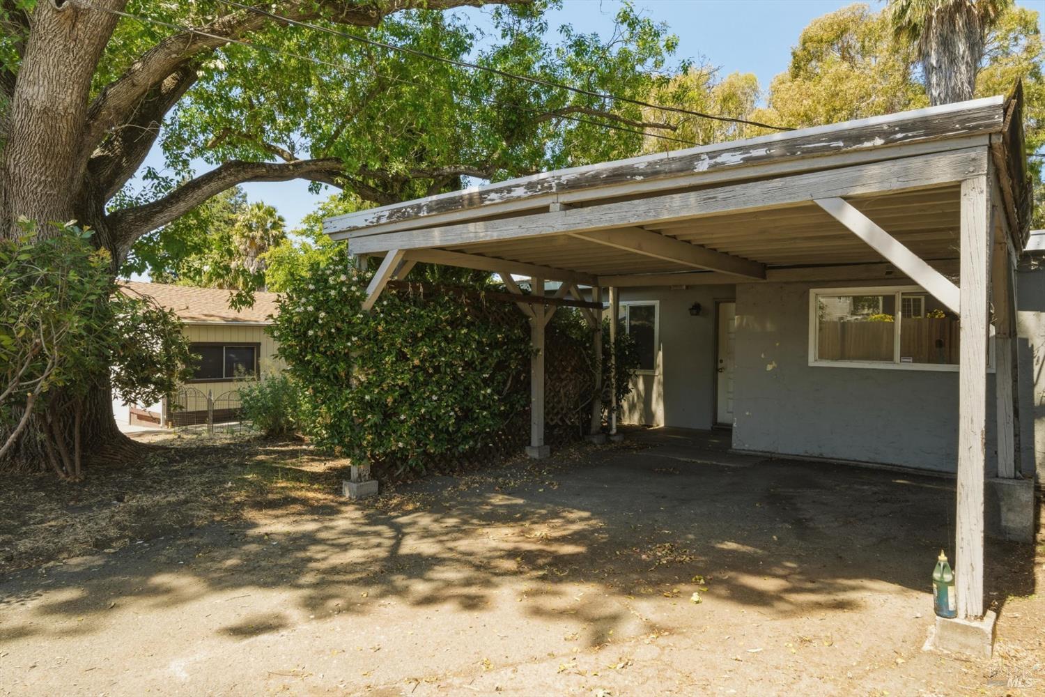 27 Goree Court Martinez CA 94553