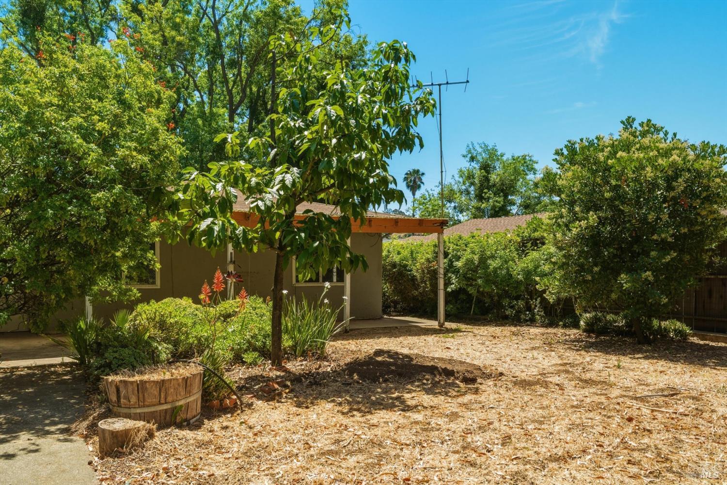 27 Goree Court Martinez CA 94553