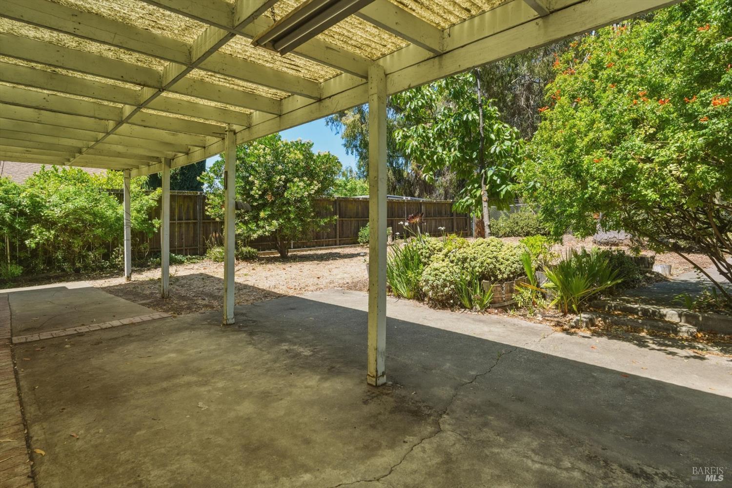 27 Goree Court Martinez CA 94553