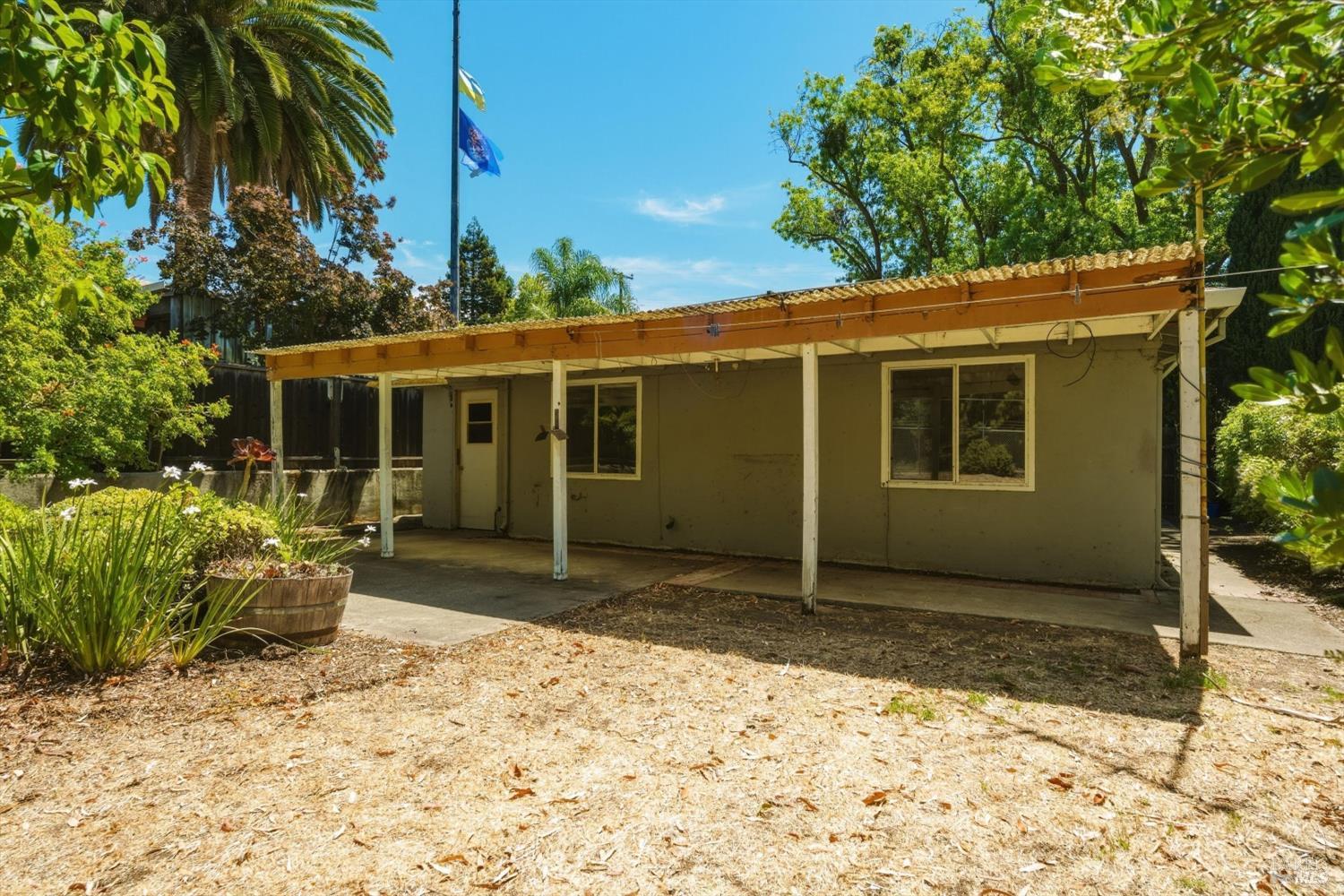 27 Goree Court Martinez CA 94553