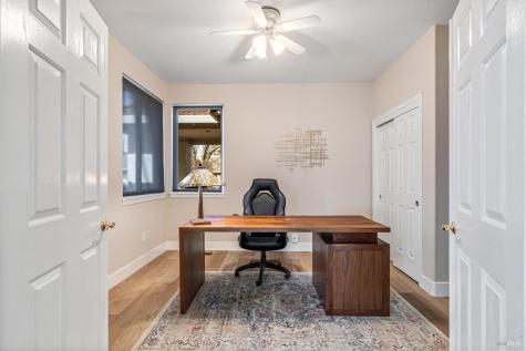 413 Redrock Way Petaluma CA 94954