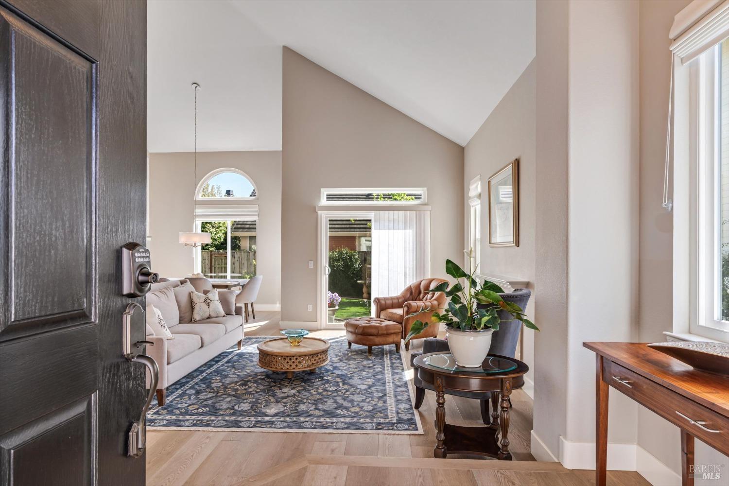 413 Redrock Way Petaluma CA 94954