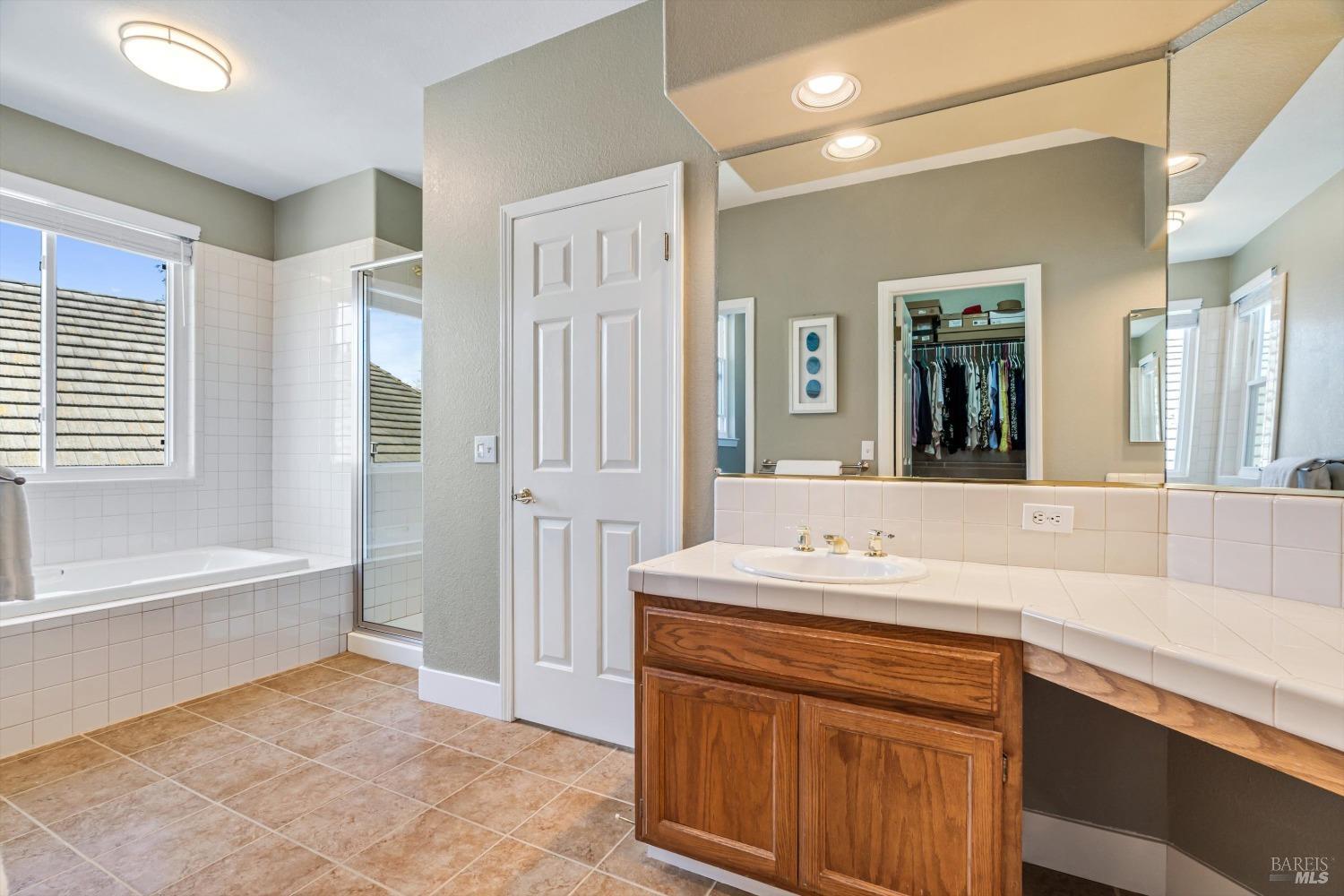 413 Redrock Way Petaluma CA 94954