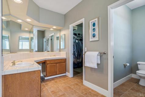 413 Redrock Way Petaluma CA 94954