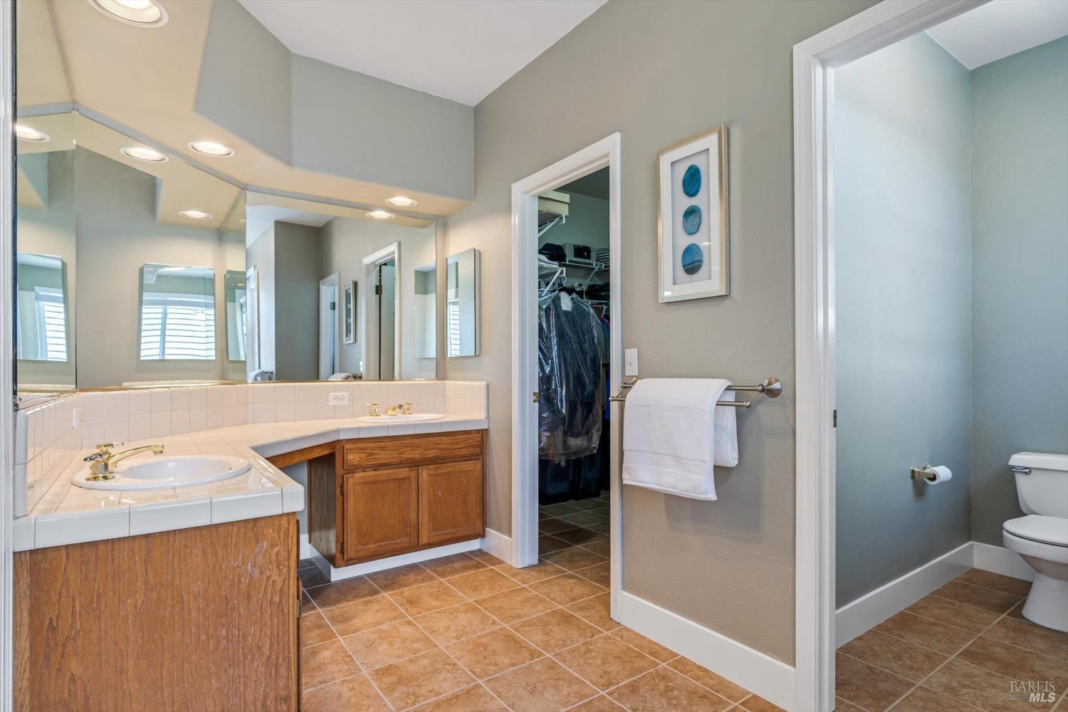 413 Redrock Way Petaluma CA 94954