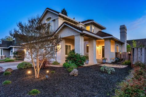 413 Redrock Way Petaluma CA 94954