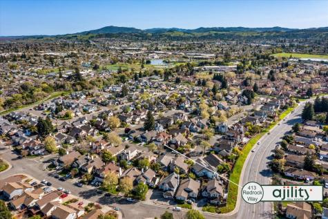 413 Redrock Way Petaluma CA 94954