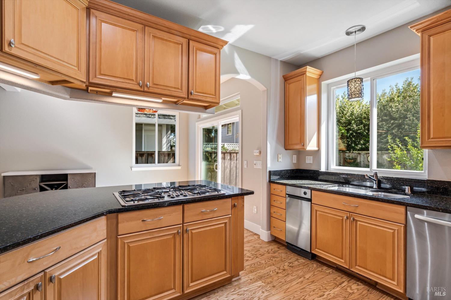 413 Redrock Way Petaluma CA 94954