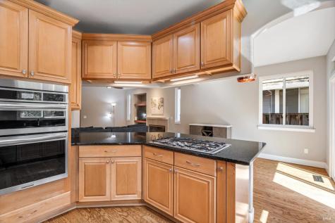 413 Redrock Way Petaluma CA 94954