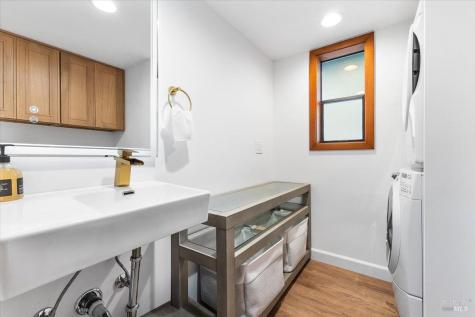 2656 Knob Hill Drive Santa Rosa CA 95404