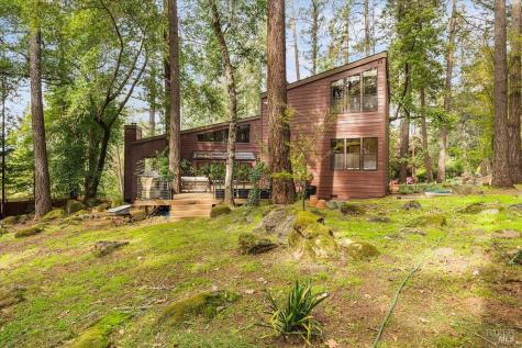 2656 Knob Hill Drive Santa Rosa CA 95404