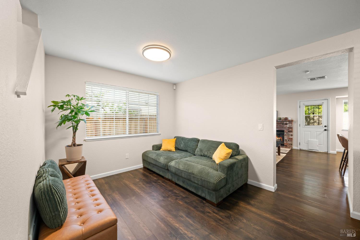 526 Regency Circle Vacaville CA 95687