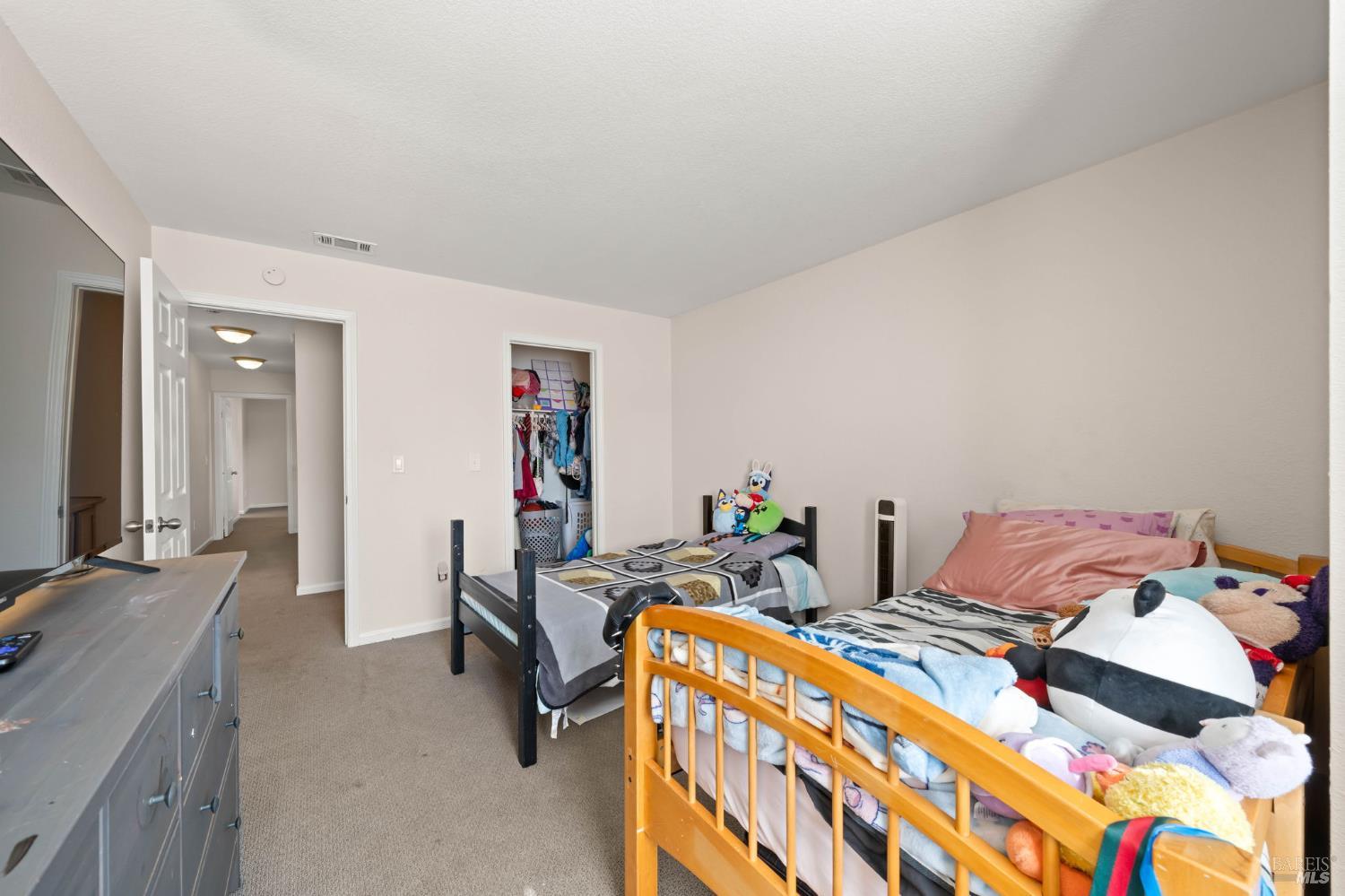 526 Regency Circle Vacaville CA 95687