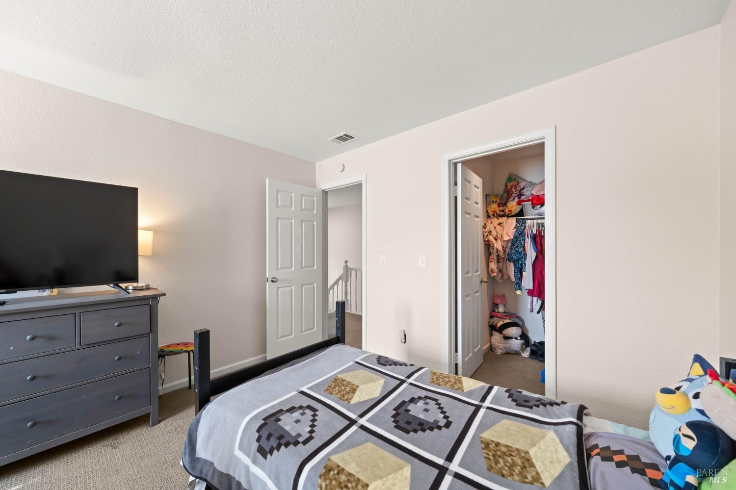 526 Regency Circle Vacaville CA 95687