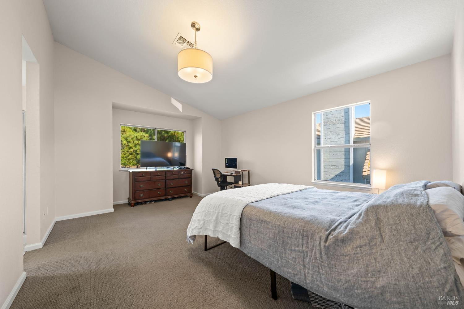 526 Regency Circle Vacaville CA 95687