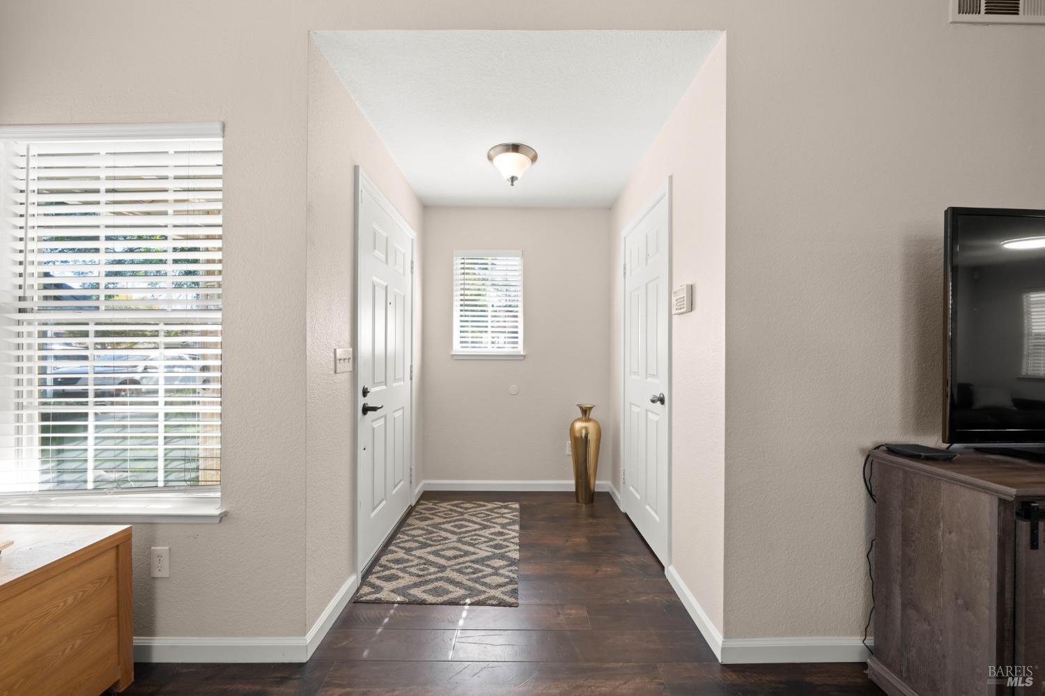 526 Regency Circle Vacaville CA 95687
