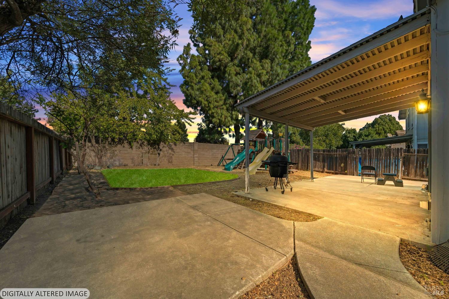 526 Regency Circle Vacaville CA 95687