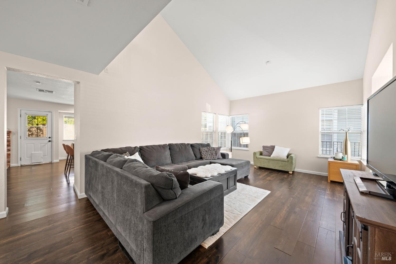 526 Regency Circle Vacaville CA 95687
