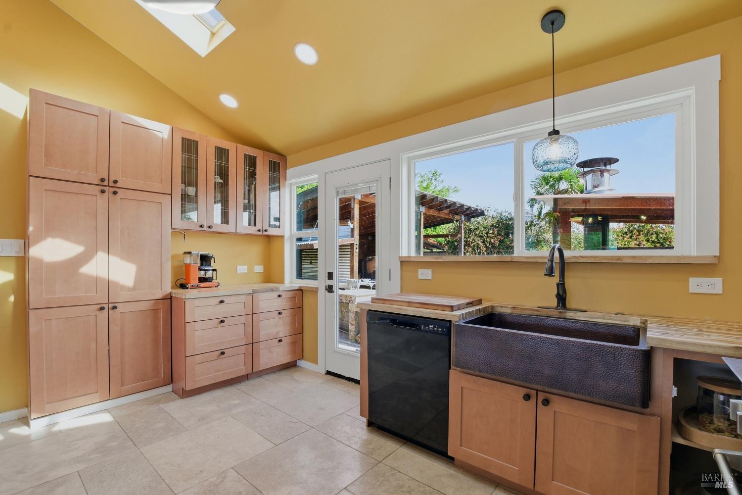 2720 Hilltop Drive Napa CA 94558
