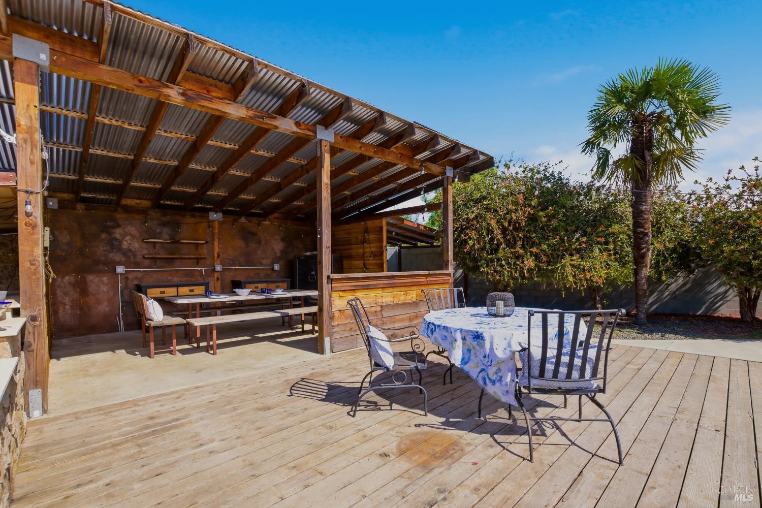 2720 Hilltop Drive Napa CA 94558