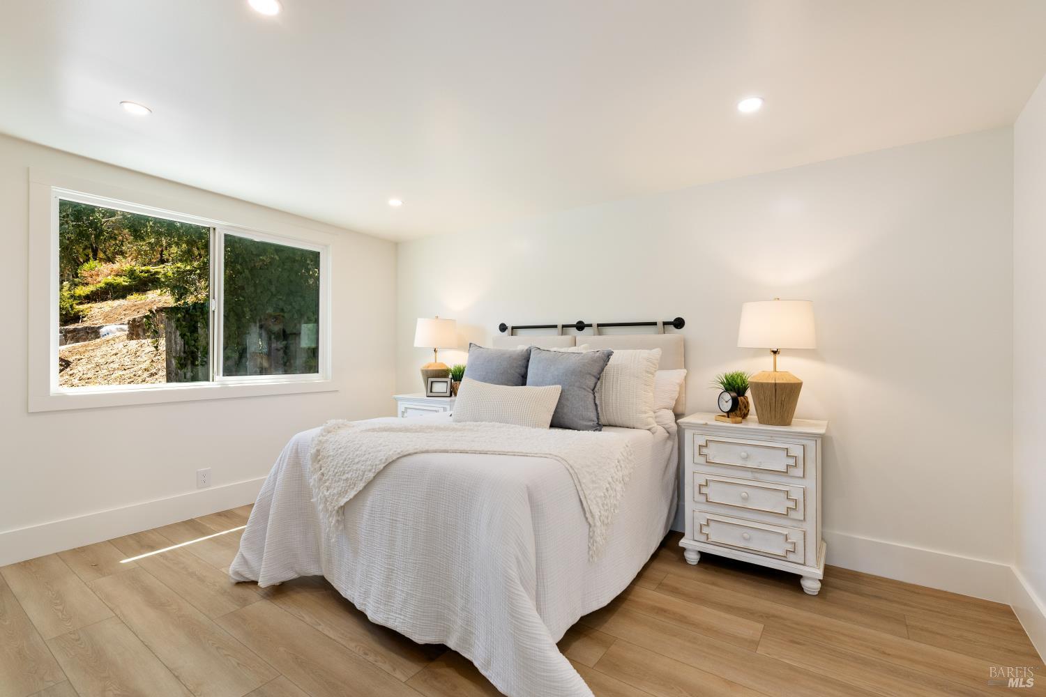 2570 Eastlake Drive Kelseyville CA 95451