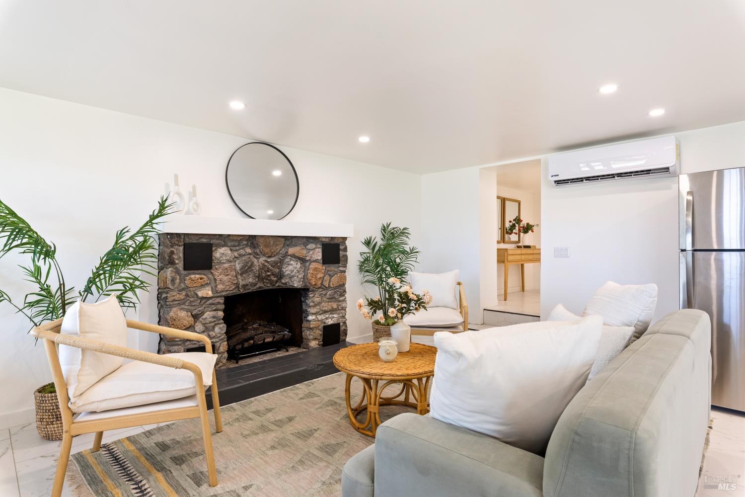 2570 Eastlake Drive Kelseyville CA 95451